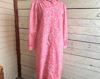 60s  “The Lilly” Lilly Pulitzer cotton coral pink floral dress - Lilly Pulitzer -  long sleeves - button cuffs