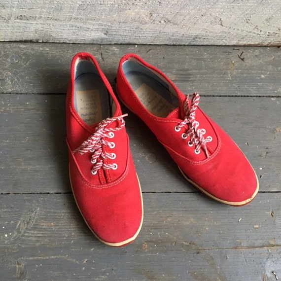 60s Red Super Jeepers sneakers - vintage women sn… - image 9