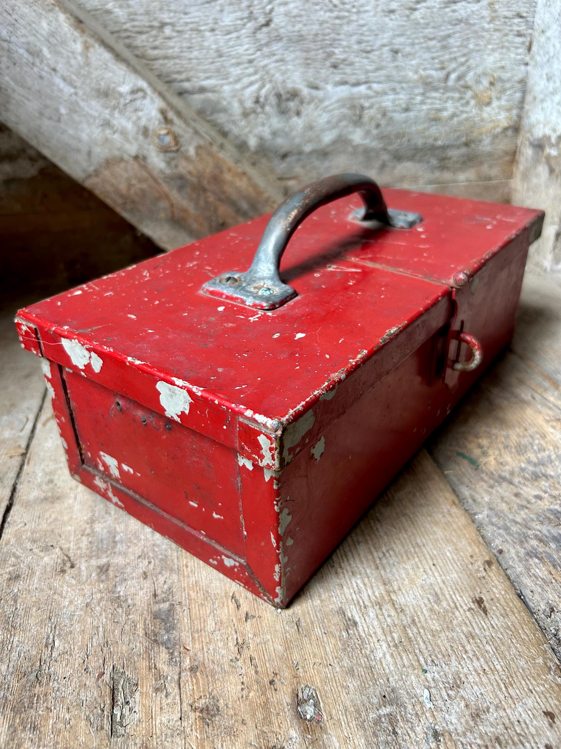 ツールボックス 重金属 赤 アンティーク調 ツールボックス 収納 工業用