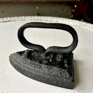 victorian clothes iron - farmhouse decor - doorstop - paperweight - primitive - rustic - sad iron - antique iron
