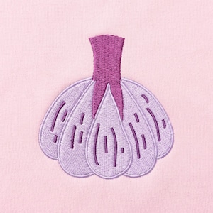 Purple Garlic Embroidery Design, Lilac Vegetable Machine File, Kitchen Cooking Patch, Chef Apron Stitches, Foodie Craft DIY