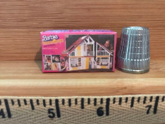miniature barbie house