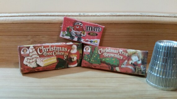 O-1 Miniature office supplies for Barbie collectors and diloramas dollhouses