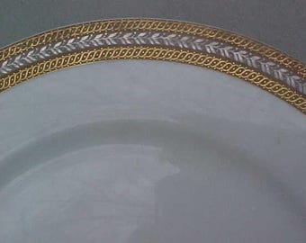 Jaeger PMR  plate ROYALTY pattern 10 1/2&quot; w gold edge