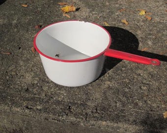 Enamel ware sauce pan  9 inch Antique