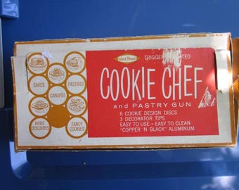 Cookie Chef cookie press w extra press Vintage