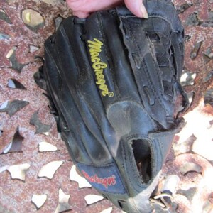 Macgregor Glove - Etsy Canada