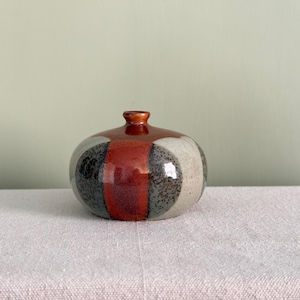 Studio Pottery Bud Vase -  Retro Weed Pot - Handcrafted Earth Wrap Style Ceramic - MCM Fat Lava Bud - Vintage 70s - 4 Inch