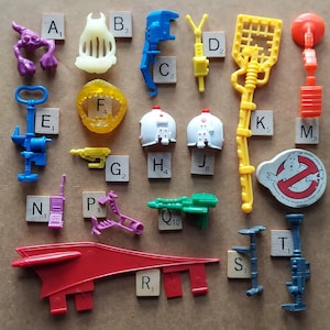 The Real Ghostbusters original parts accessories for Kenner action figures 1980s