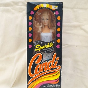 Boneca fashion Sparkle Candi de 18 polegadas da Mego 1979