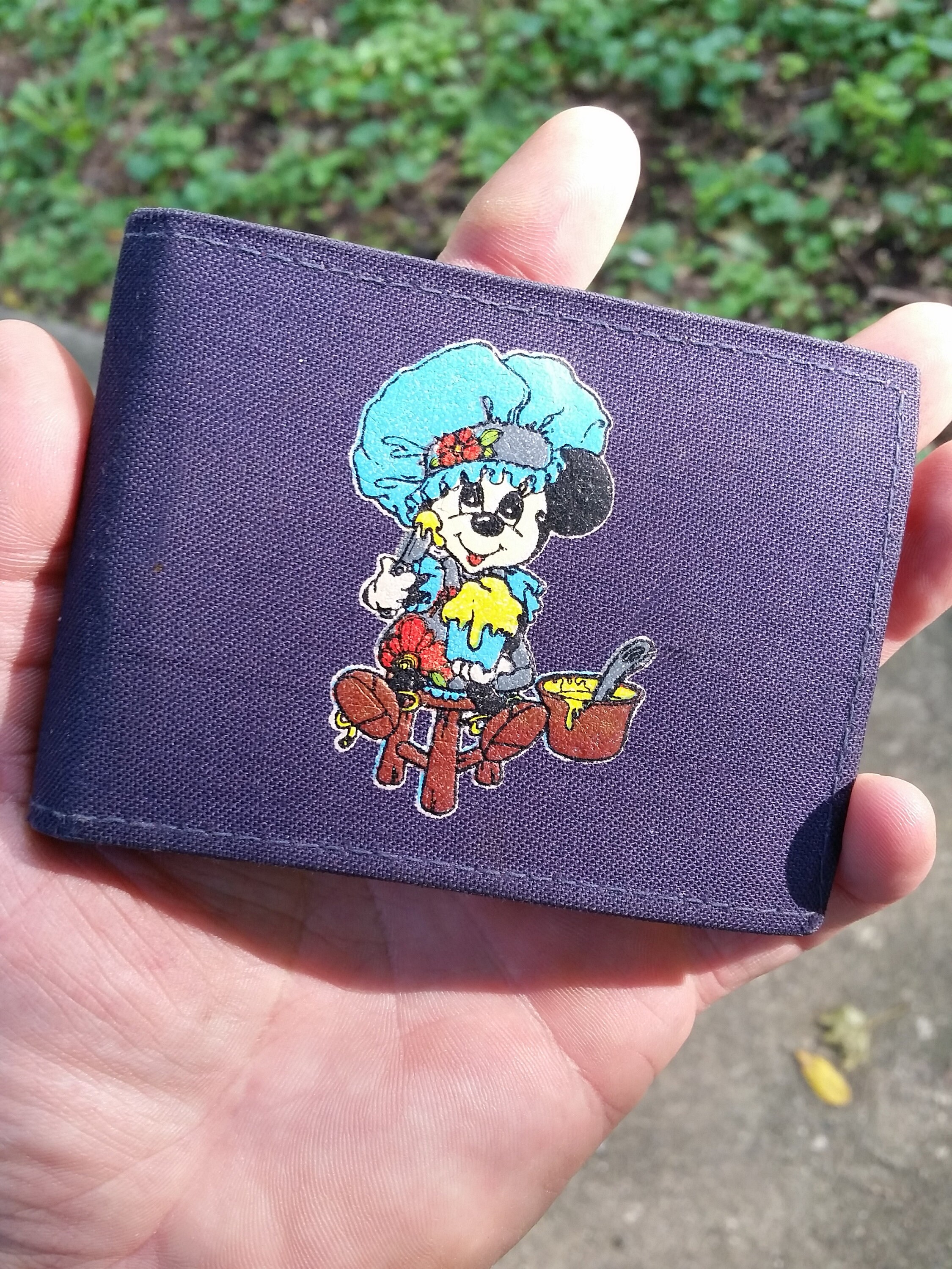 Pretty Minnie Mouse Wallet -  Israel