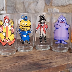 McDonald&#39;s collector series glass drink tumblers glasses 1970s