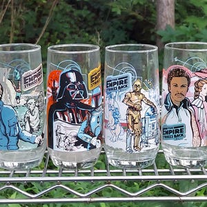 Gobelets Star Wars Empire Strikes Back (décolorés, défauts)