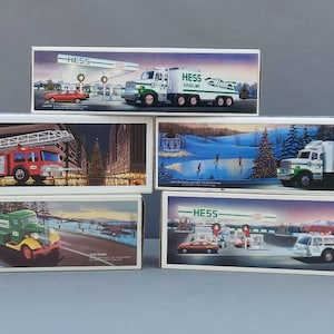 &quot;Hess Trucks 1985-1989 NIB &quot;&quot;Erstes&quot;&quot; Feuerwehrauto oder Rennauto.&quot;
