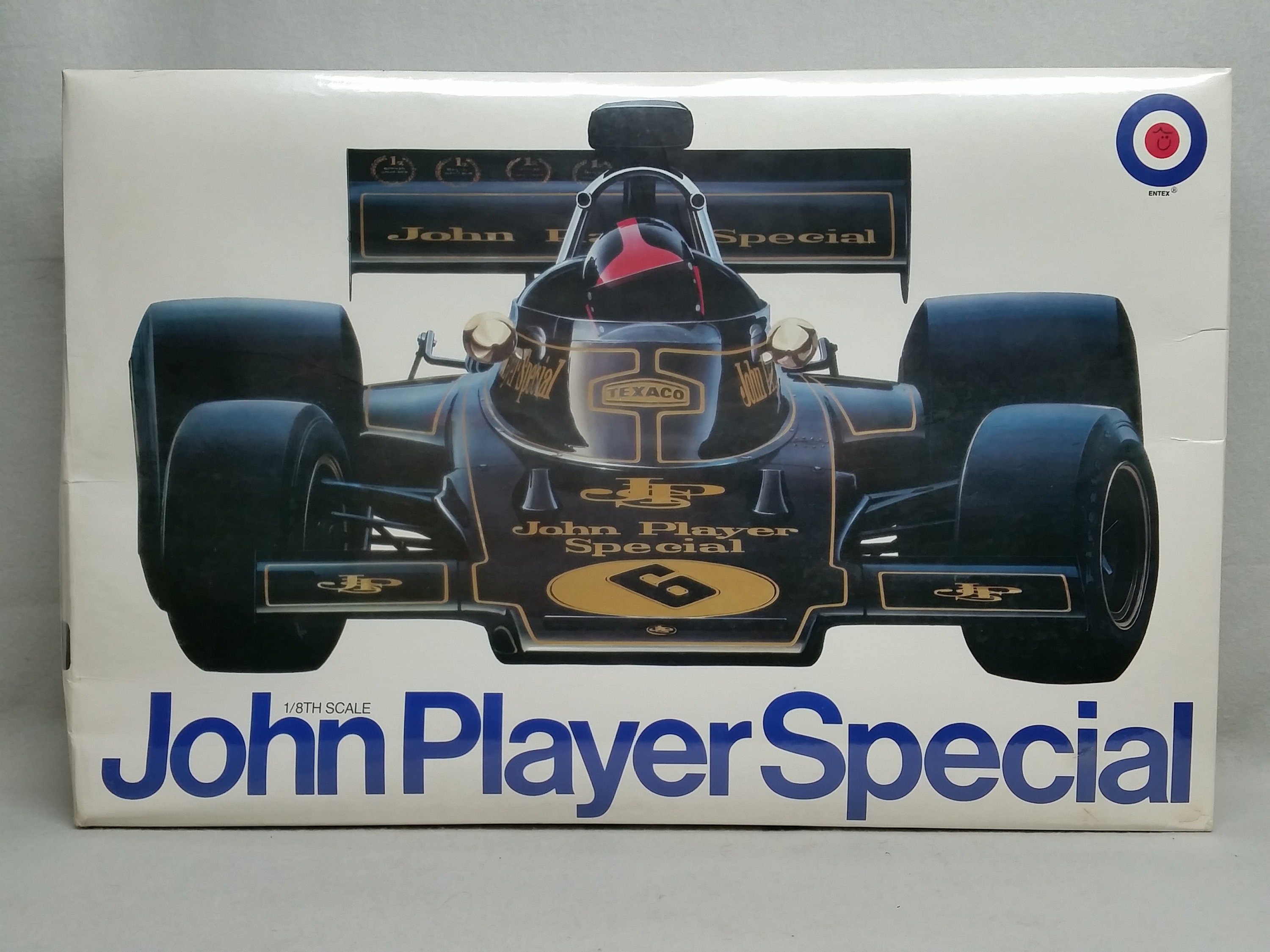 John Player Special Lotus 1/8 Scale Model Kit 9039 by Entex SEALED