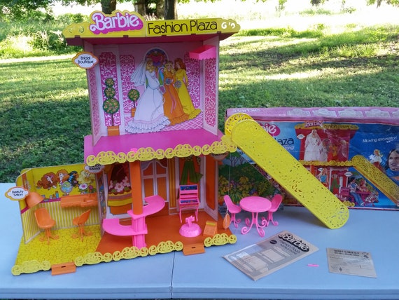 barbie fashion plaza