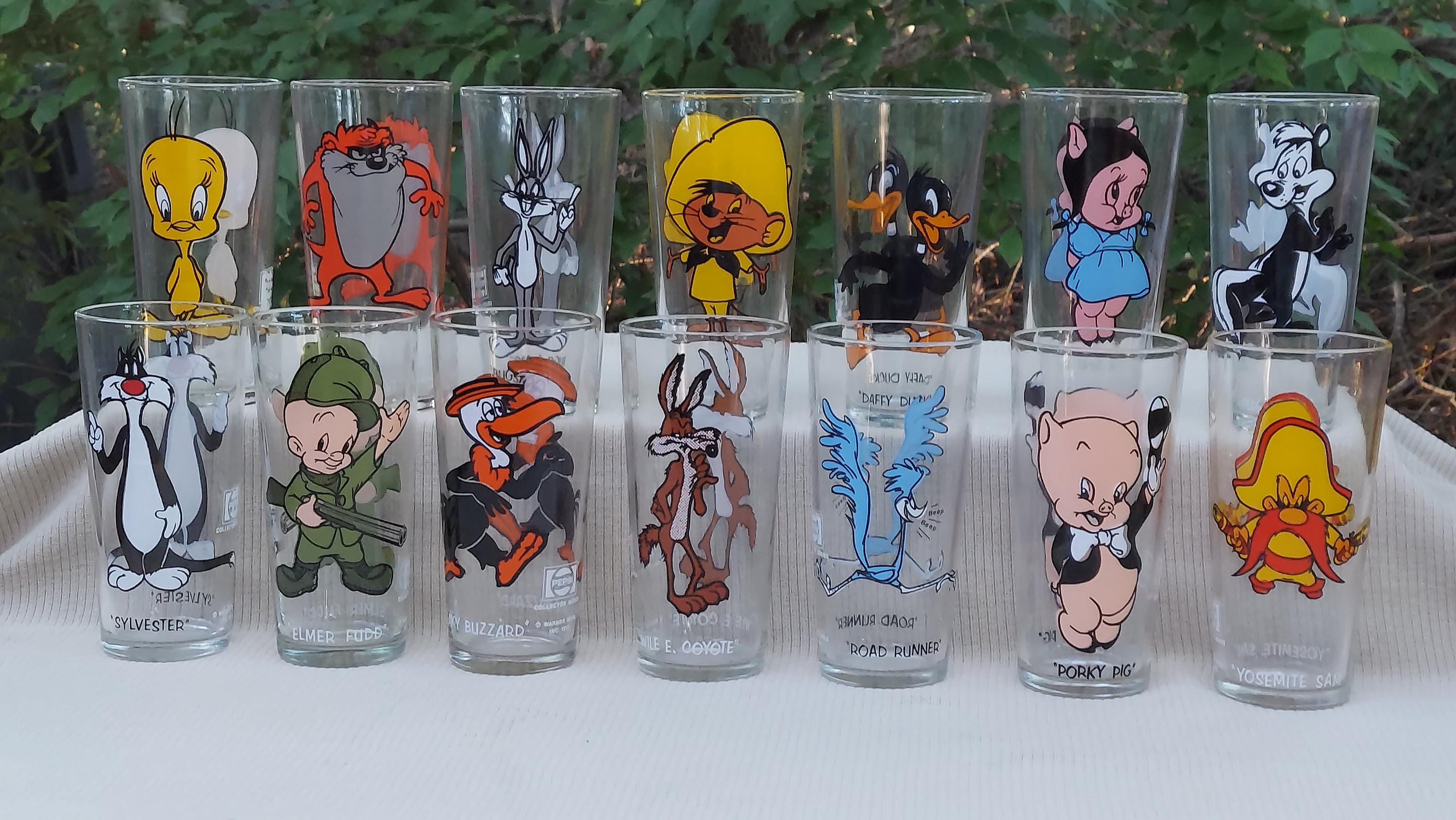 ヴィンテージ品　ワーナーブラザーズ グラス タンブラー　3点 ルーニー・テューンズ ワーナー・ブラザーズ キャラクターグラス