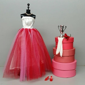 Barbie 1616 Campus Sweetheart Outfit by Mattel 1965