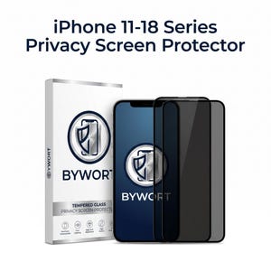 Op de afbeelding: Een Bywort privacy screenprotector voor de iPhone 11-18 serie. Het product bevat een witte verpakking met het Bywort-logo en een donkere screenprotector van gehard glas naast een smartphone die hetzelfde merklogo op het scherm weergeeft.