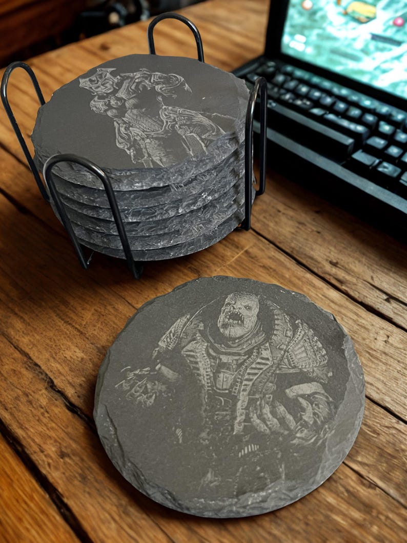 Gears of War Locust | Laser Engraved Slate Coasters | Gaming Room Decor Set bild 11