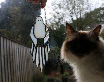 Sheet Ghost with book suncatcher