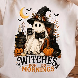 Fantasma de bruja divertido PNG, Las brujas no hacen mañanas PNG, Fantasma acogedor y espeluznante, Sublimación de calabaza de gato negro, Café de Halloween PNG