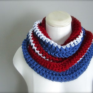 Crochet Red, White, and Blue, NHL, New York Rangers Hockey, Football, Soccer, Olympic Sports Team Colors Infinity Scarf, Men's Scarf, Un image 1