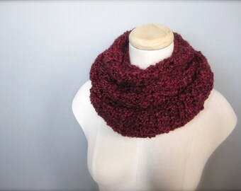 Crochet Christmas Red, Valentine's Day, Burgundy, Cabernet, Red Wine Red, Cranberry Infinity Scarf, Women's Scarf, Men's Scarf, Unisex Scarf
