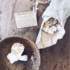 Pure White Mayan Copal from México Incense Stones Copal Oil Mexican White Mayan Copal Resin Beads White Copal Resin and Burner Copalera