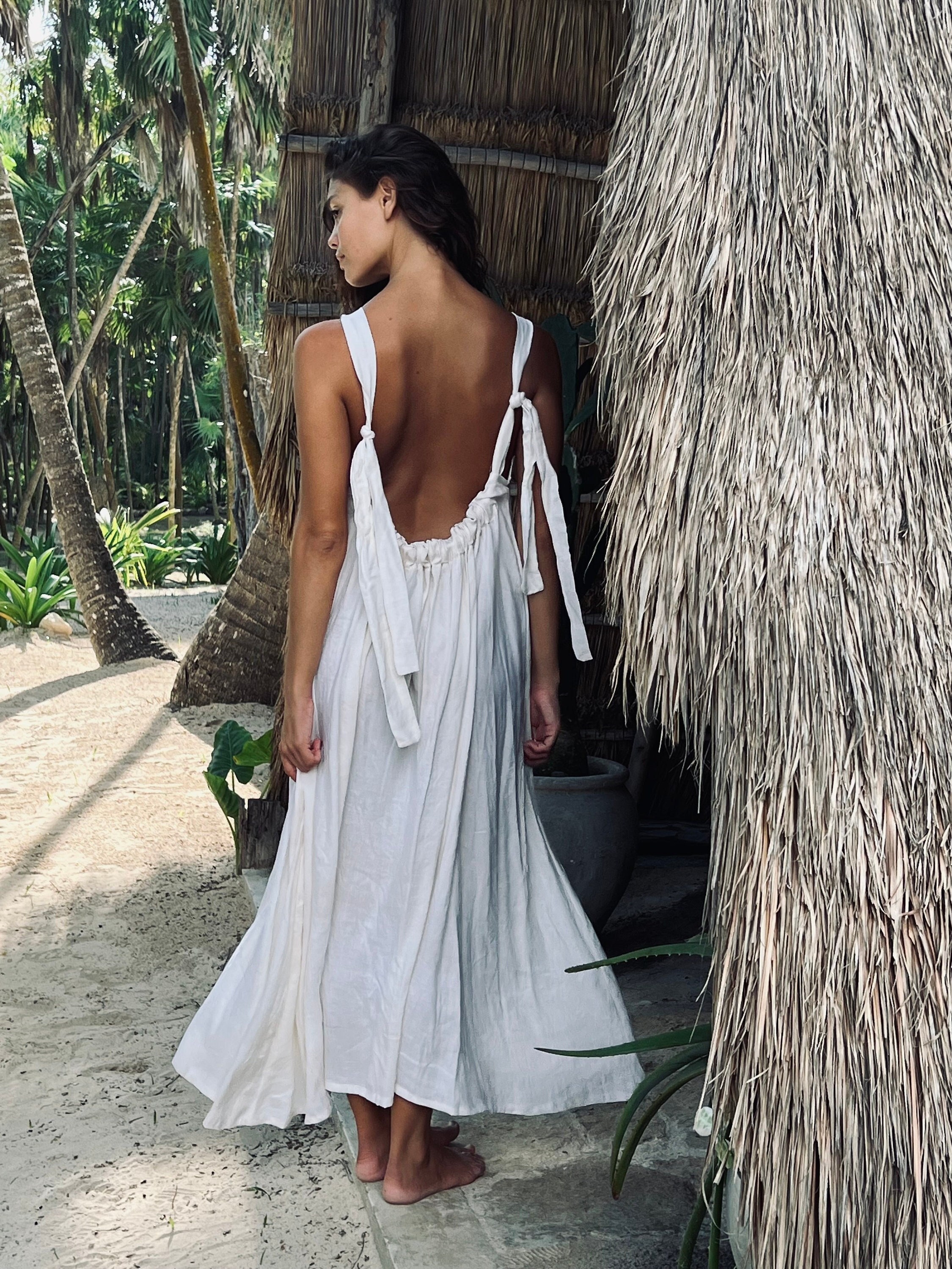 Beach Cotton Dress Long Tulum Dress Low Back Maxi Dress Beach Cover-up Tulum  Clothing Open Back Dress Halter Maxi Flowy Dress Boho Wedding 