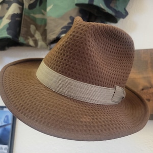 Unique 1950s Barbisio fedora, size 6 7/8