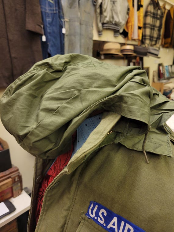 1972-dated M65 combat jacket, size small long - image 4