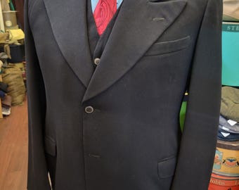 1930s European (German?) 3-piece suit; 42R,