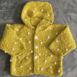 Hand-knitted cardigan Pretty Popcorn