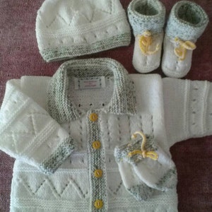 Hand-knitted set &quot;Fall&quot;.