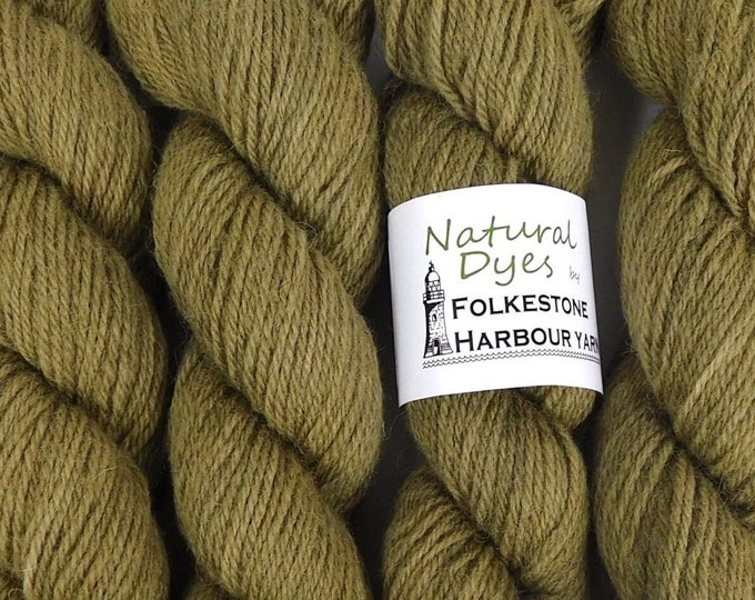 Olive Green Brown Mugwort DK Romney 50g