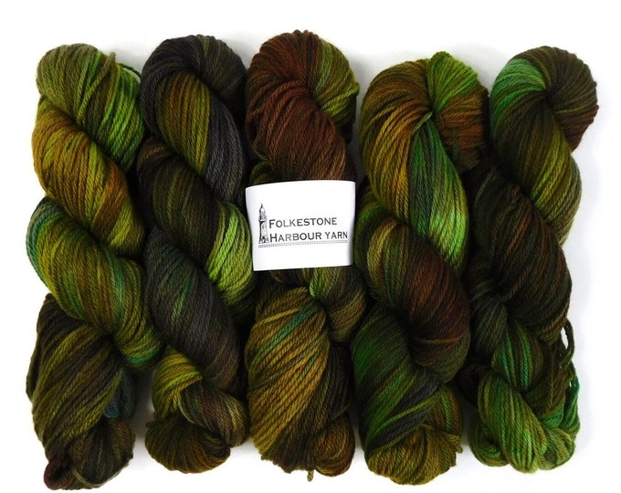 Saari Island Variegated Organic Merino DK 100g