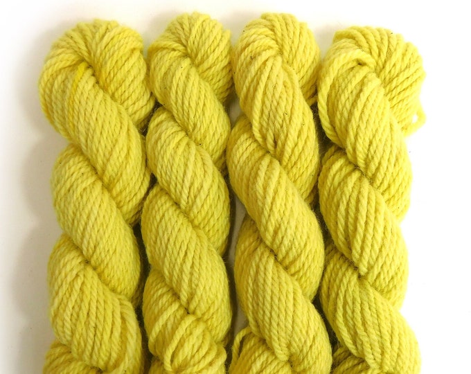 Weld Yellow Cheviot Chunky Yarn 50g