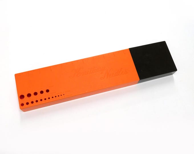 Vintage Orange and Brown Plastic Knitting Needle Case