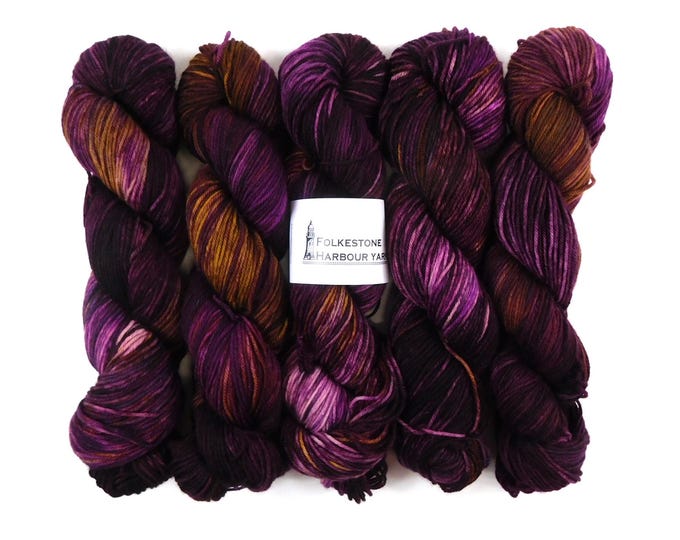 Blackberry Crumble Purple Variegated Merino Blend DK 100g