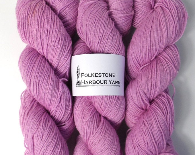 Lilac Purple Merino Blend Sock Wool Yarn 29