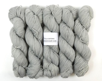 Beach Hut Grey White Variegated Merino Blend DK 100g