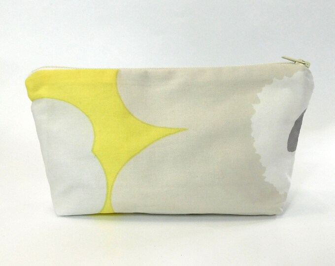 Marimekko Mini Unikko Zip Pouch in Yellow White & Grey size Small 8"