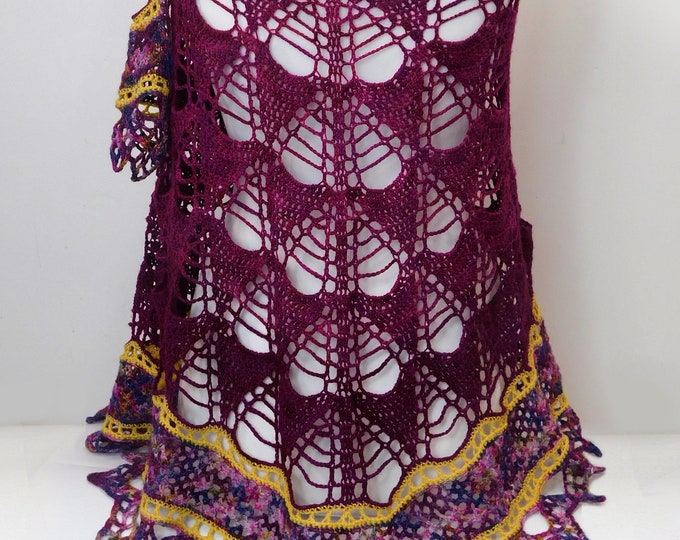 Arrowhead Shawl Yarn Kit    4 x skeins + Printed pattern