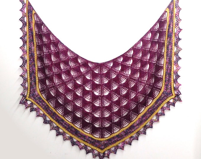 Arrowhead Shawl      Crochet Pattern      Digital Download