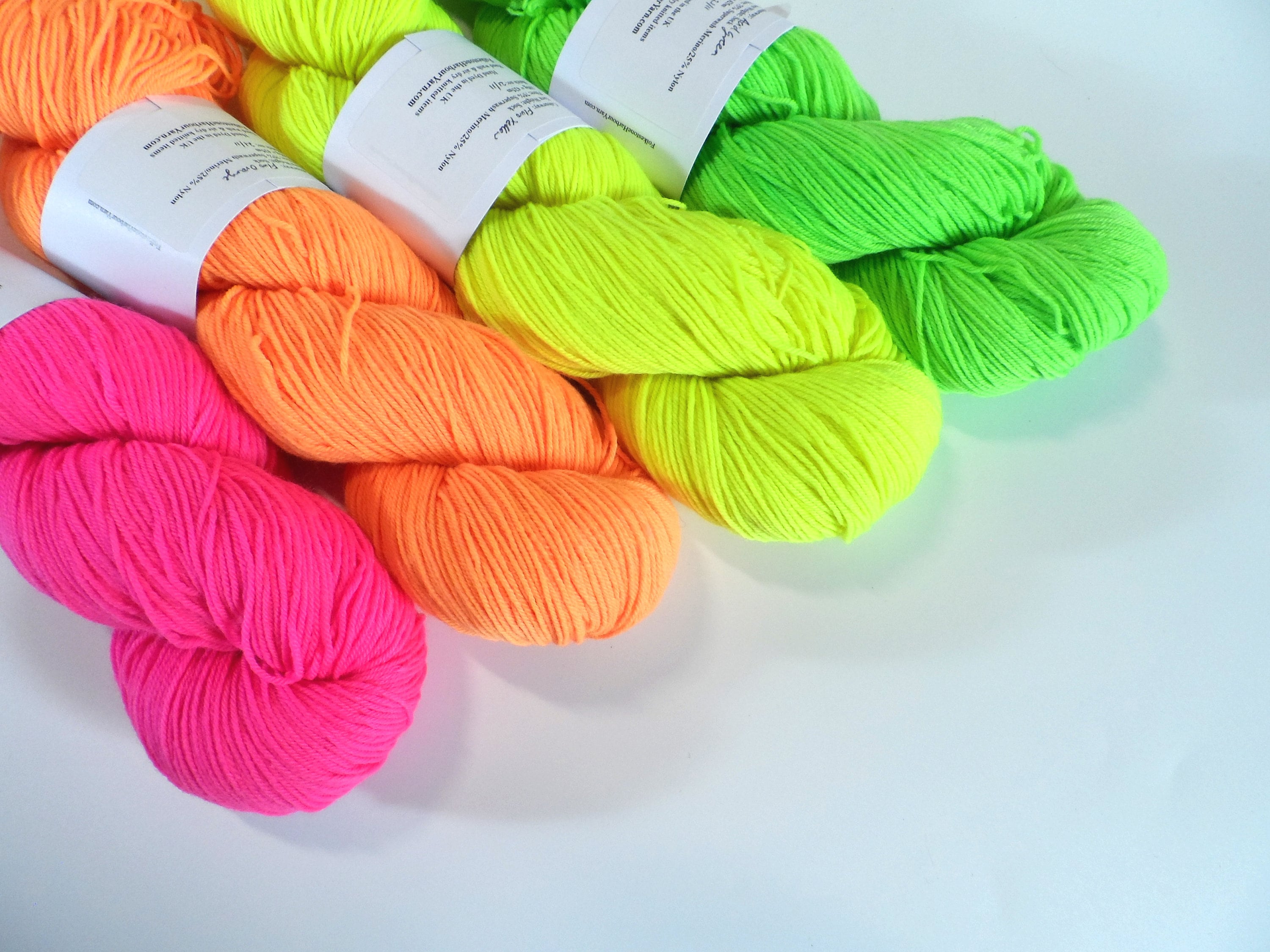 Yarn Ave 70% Mohair 30% Wool 50g/Skein Handpainted Yarns Colorful and Cheap  Yarns (21 Light Wine)