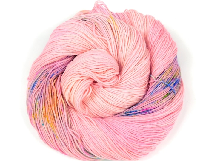 Boudoir Pink Speckled 4ply Sock Yarn 100g