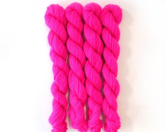 Fluro Pink 4ply Tapestry Wool 25g Hank 55m