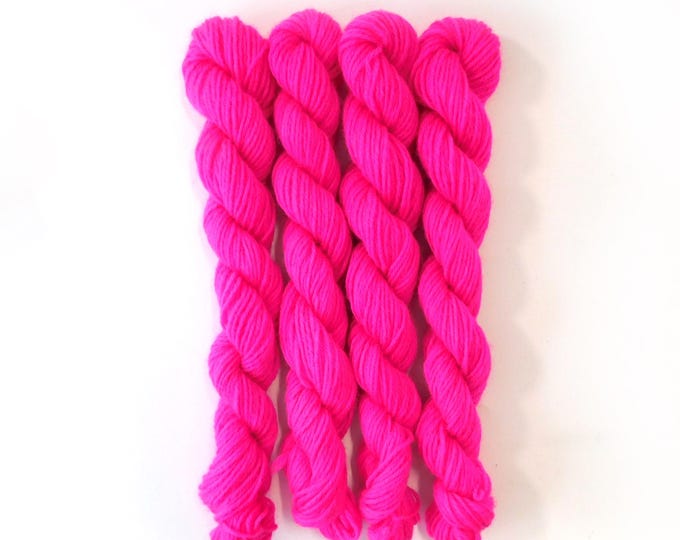 Fluro Pink 4ply Tapestry Wool 25g Hank 55m