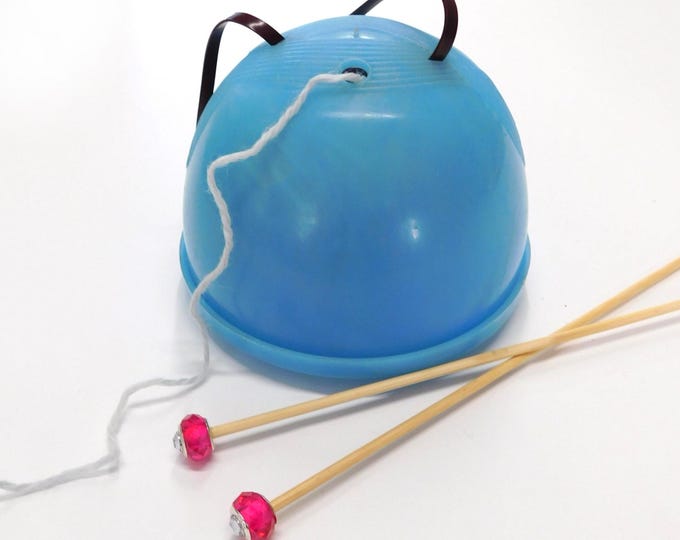Vintage Blue Plastic Twinco Yarn/String Holder
